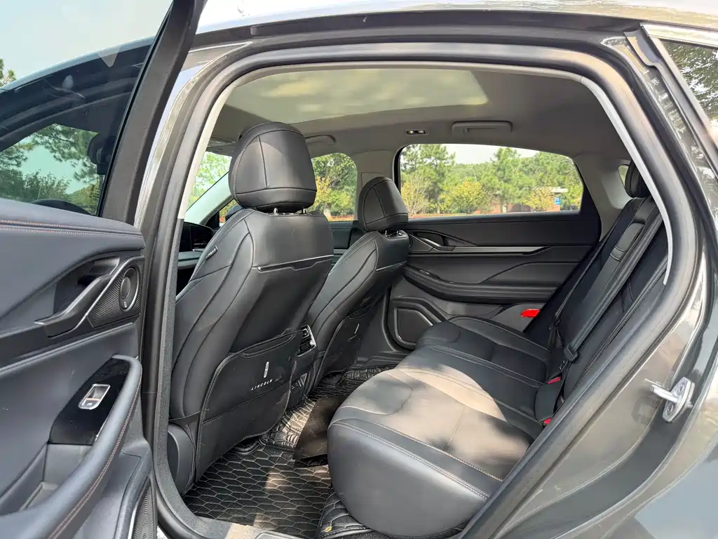 Lincoln Z — миниатюра 15