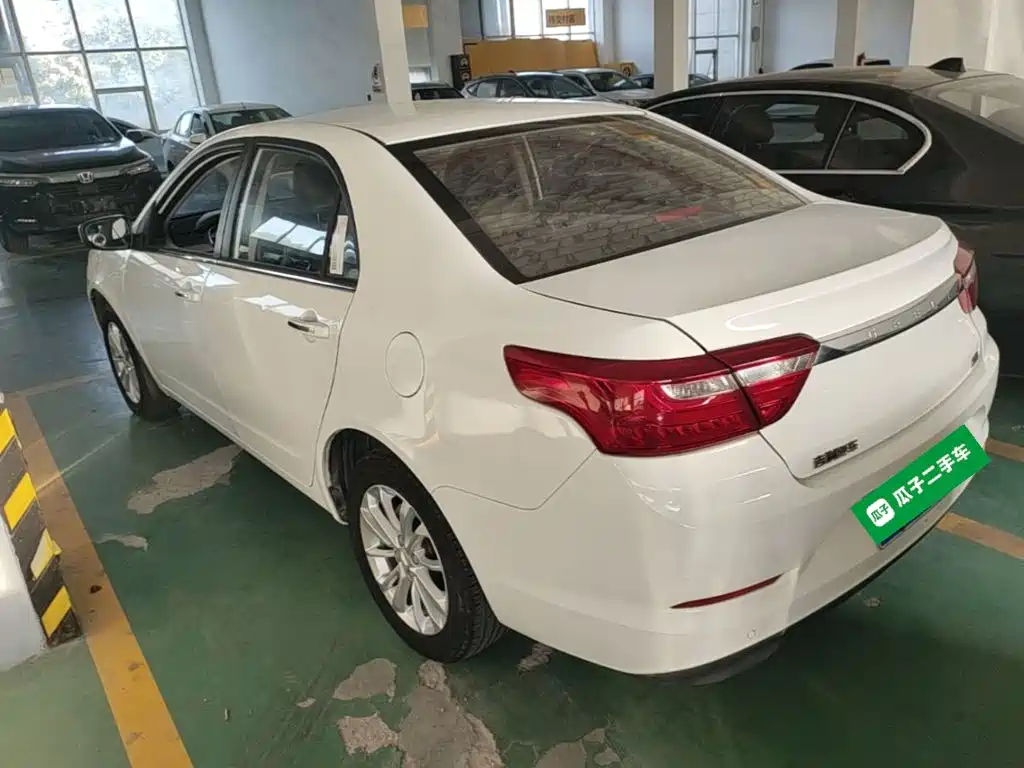 Geely Vision — миниатюра 5