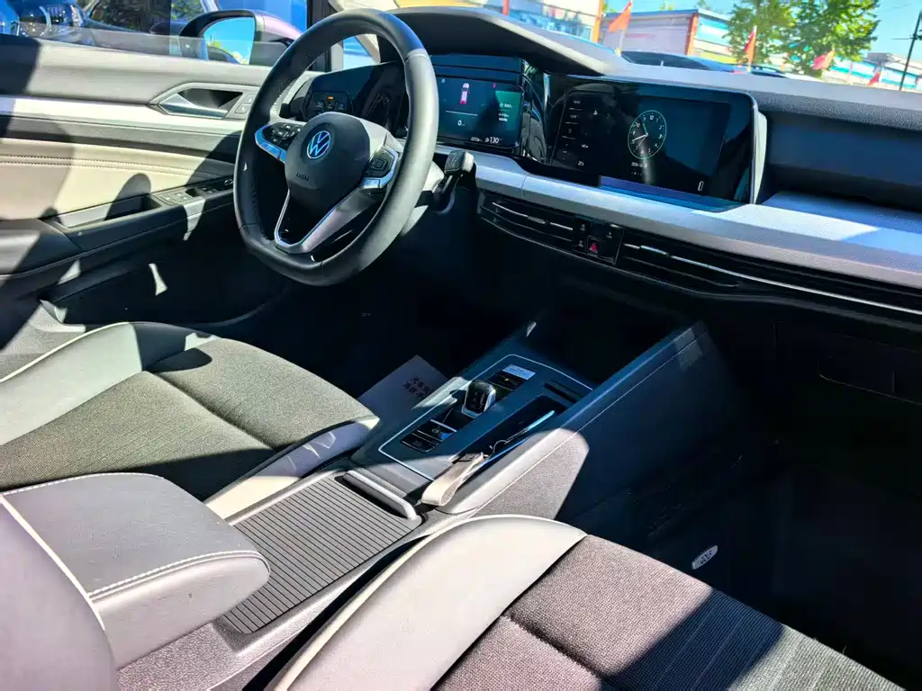 Volkswagen Golf — миниатюра 3