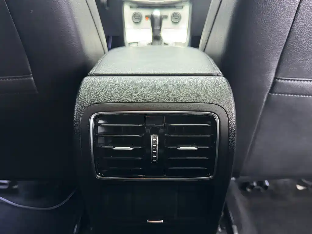 Volkswagen CC — миниатюра 13