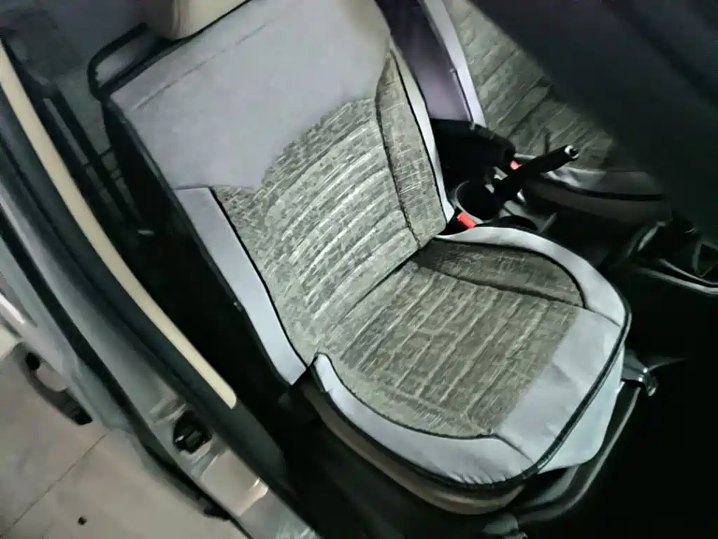 Wuling Rongguang S — миниатюра 25