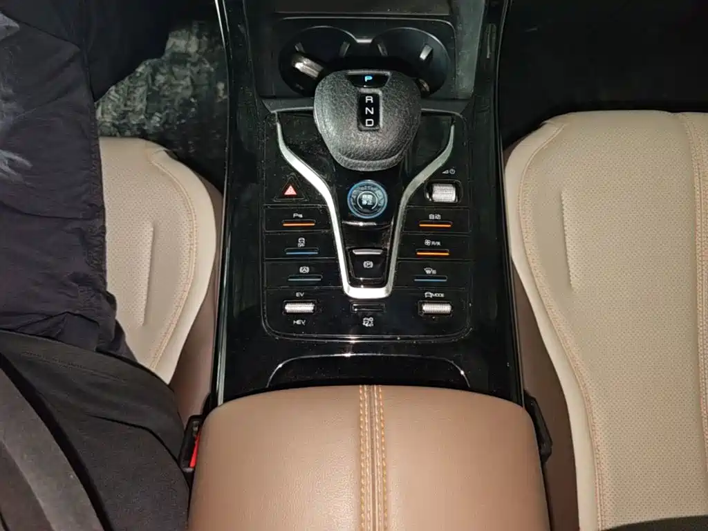 BYD Qin PLUS — миниатюра 14