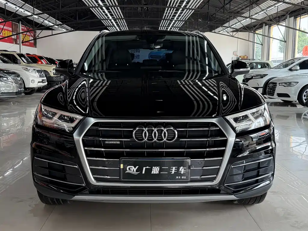 Audi Q5L — миниатюра 2