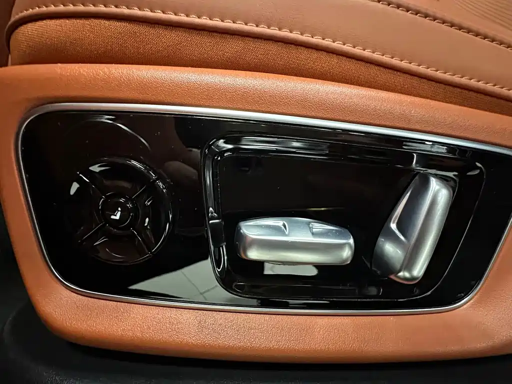Li Auto Li L7 — миниатюра 24