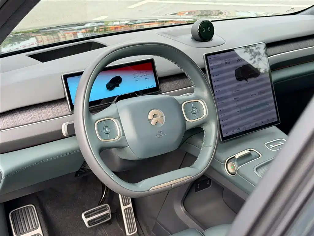 NIO ES8 2024 100kWh