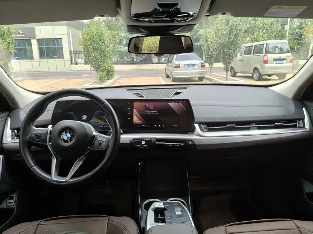 BMW X2 (Import) — миниатюра 7