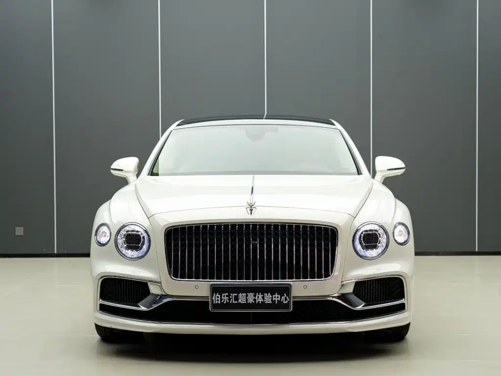Bentley Flying Spur — миниатюра 4