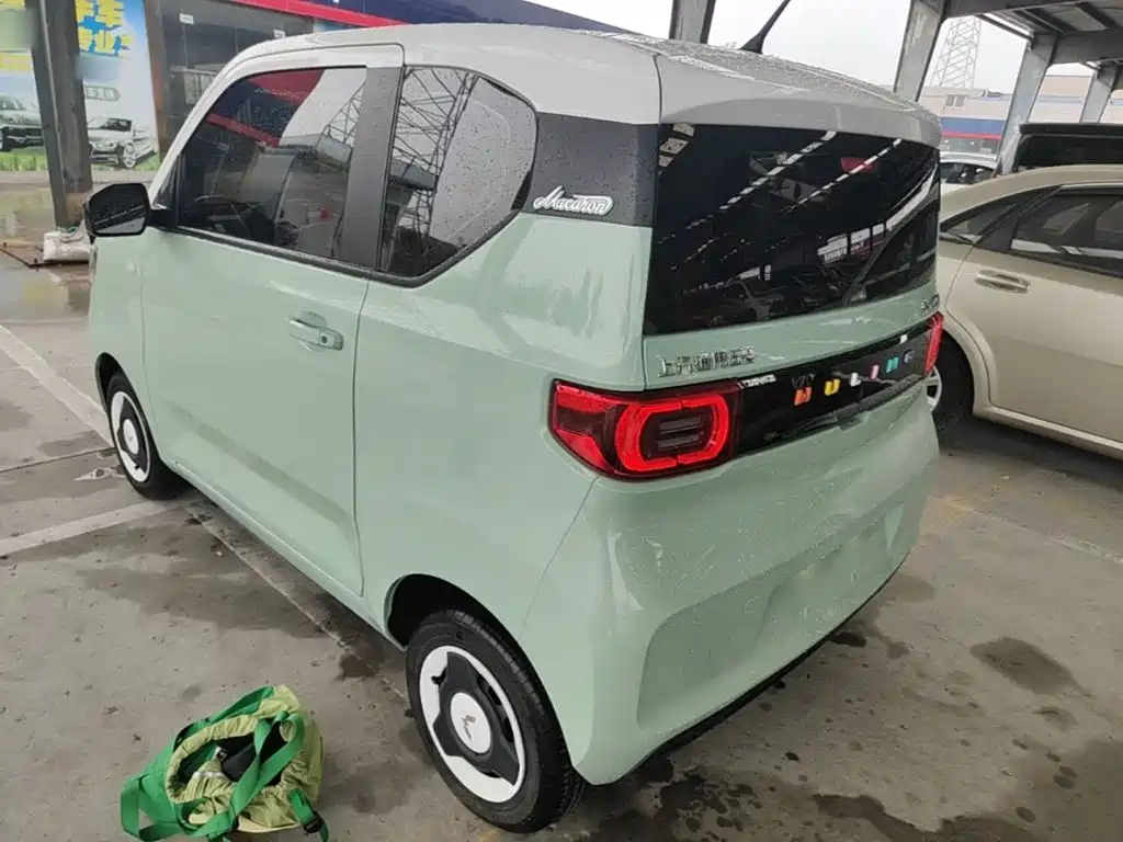 Wuling MINIEV — миниатюра 5