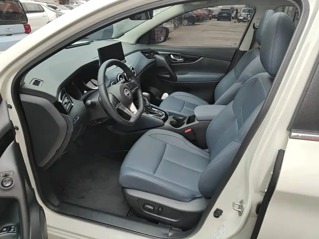 Nissan Qashqai — миниатюра 15