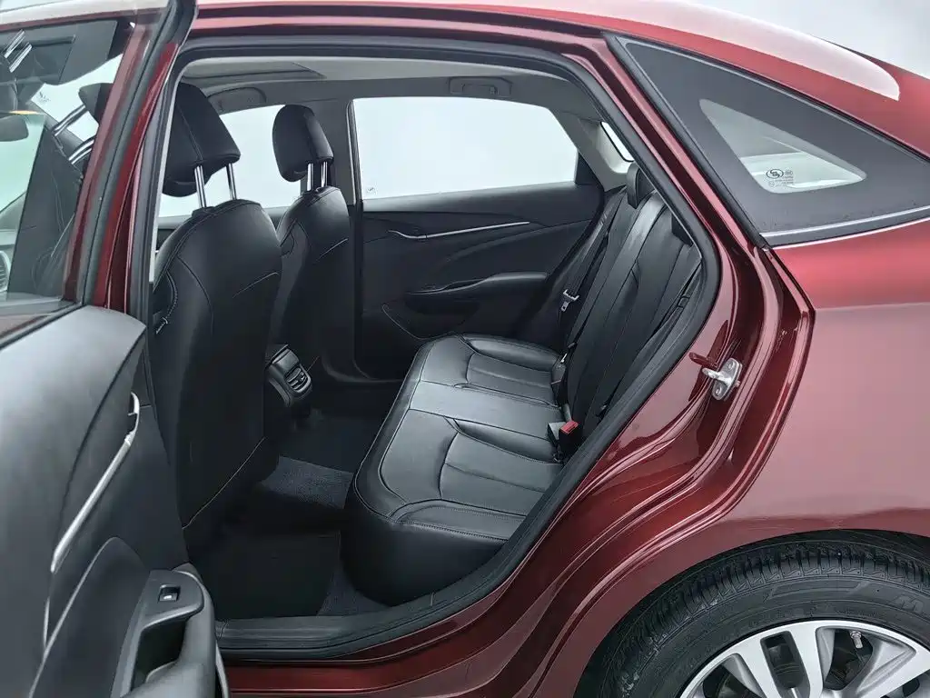 Buick Excelle — миниатюра 15