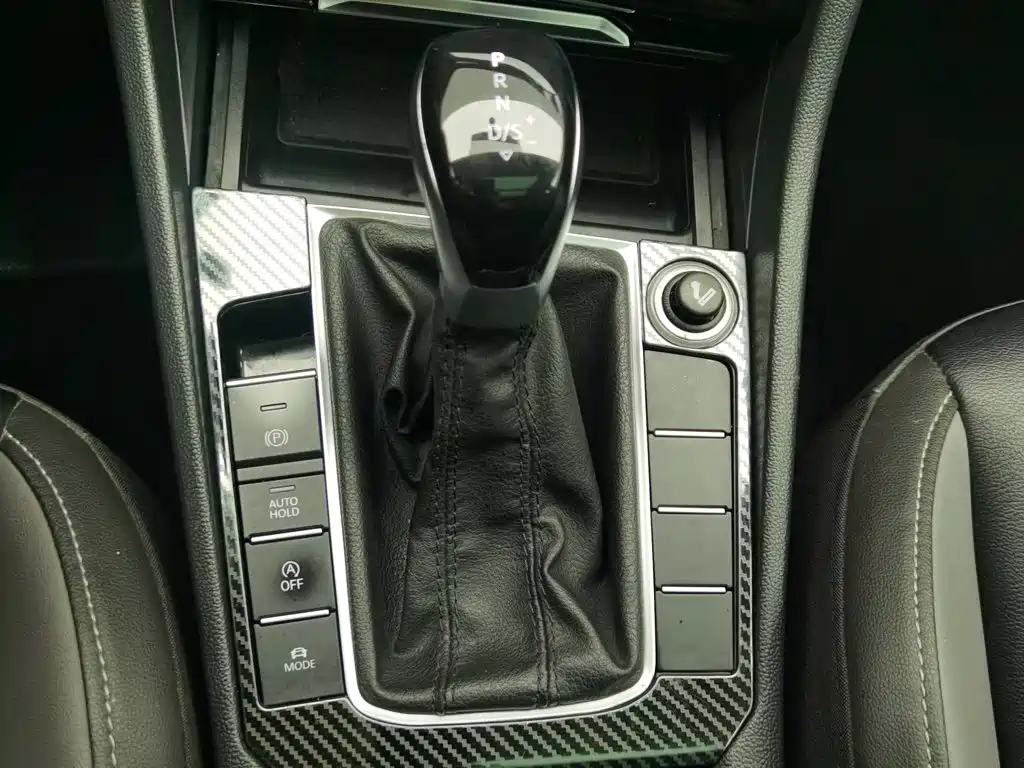 Volkswagen Sagitar — миниатюра 13