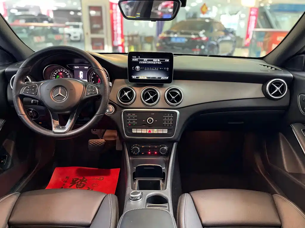 Mercedes-Benz CLA (Import) — миниатюра 9