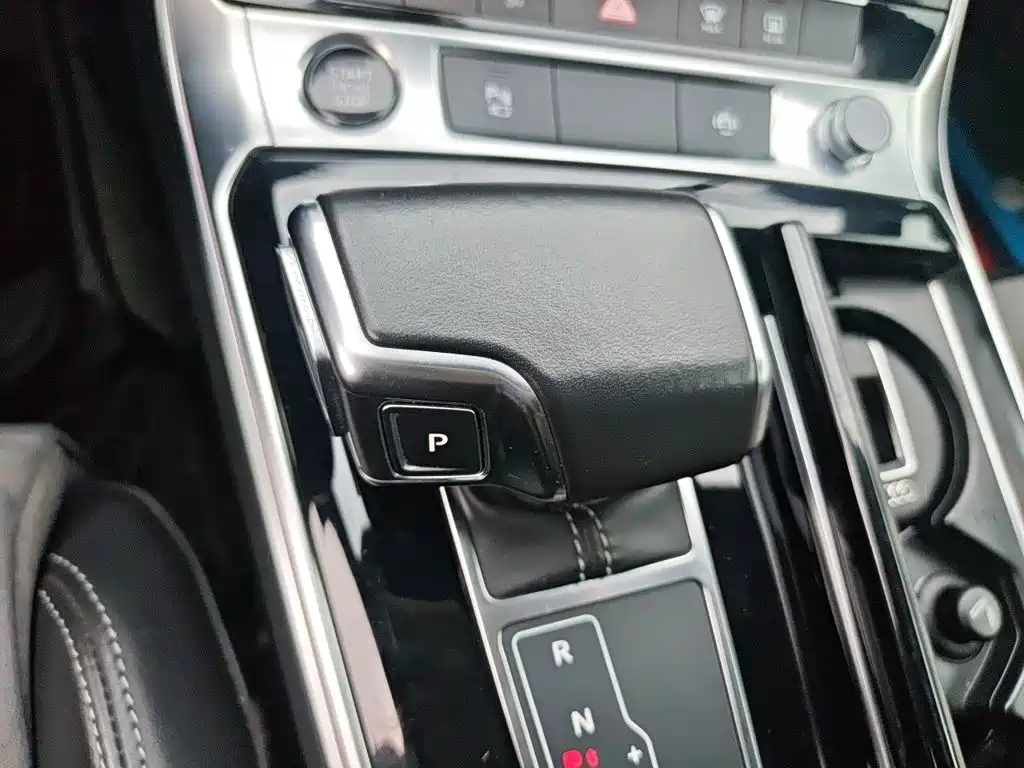 Audi A6L 2021 45 TFSI