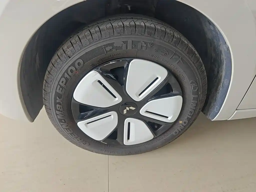 Wuling MINIEV — миниатюра 23