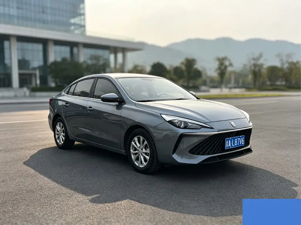 Roewe i5