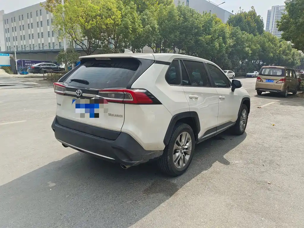Toyota Wildlander — миниатюра 3