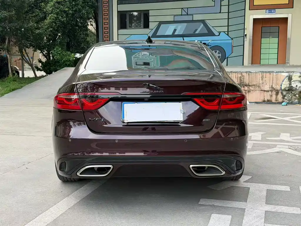 Jaguar XFL 2021 XFL 2.0T P250 Sport