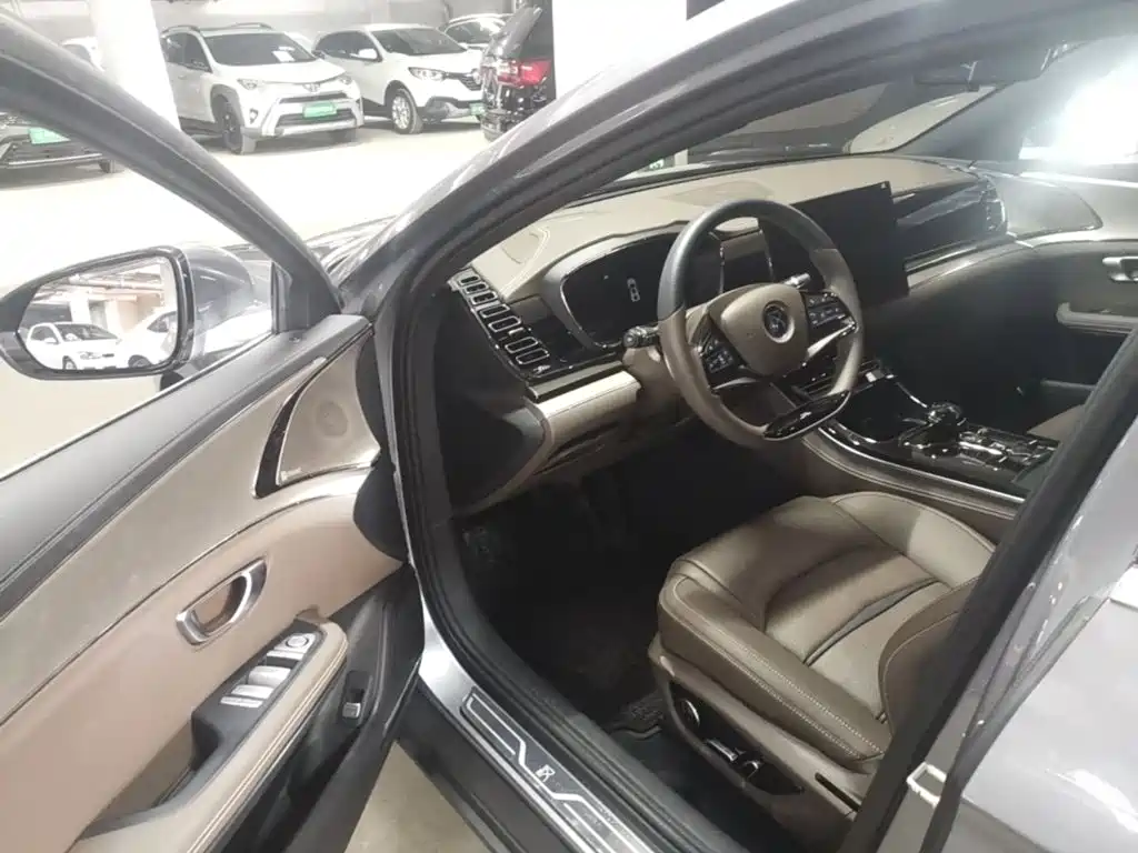 BYD Han — миниатюра 12