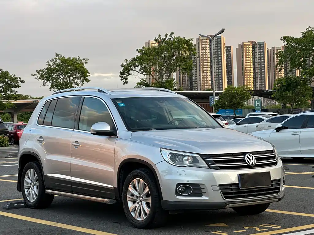 Volkswagen Tiguan — миниатюра 3
