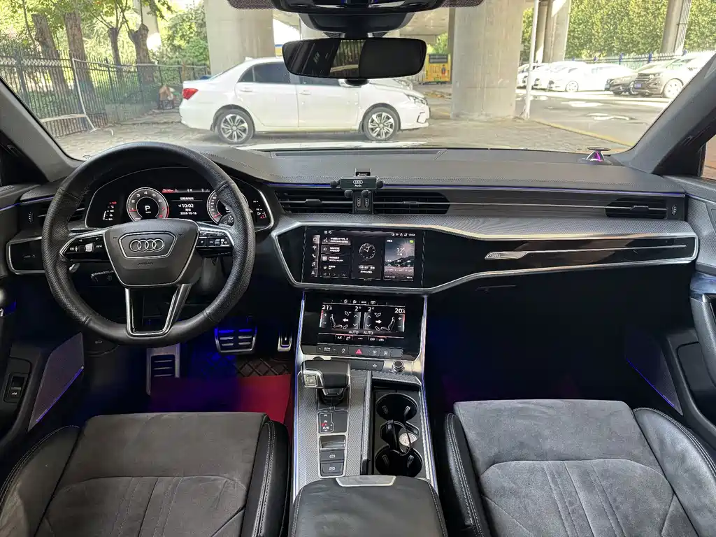 Audi A6L — миниатюра 18