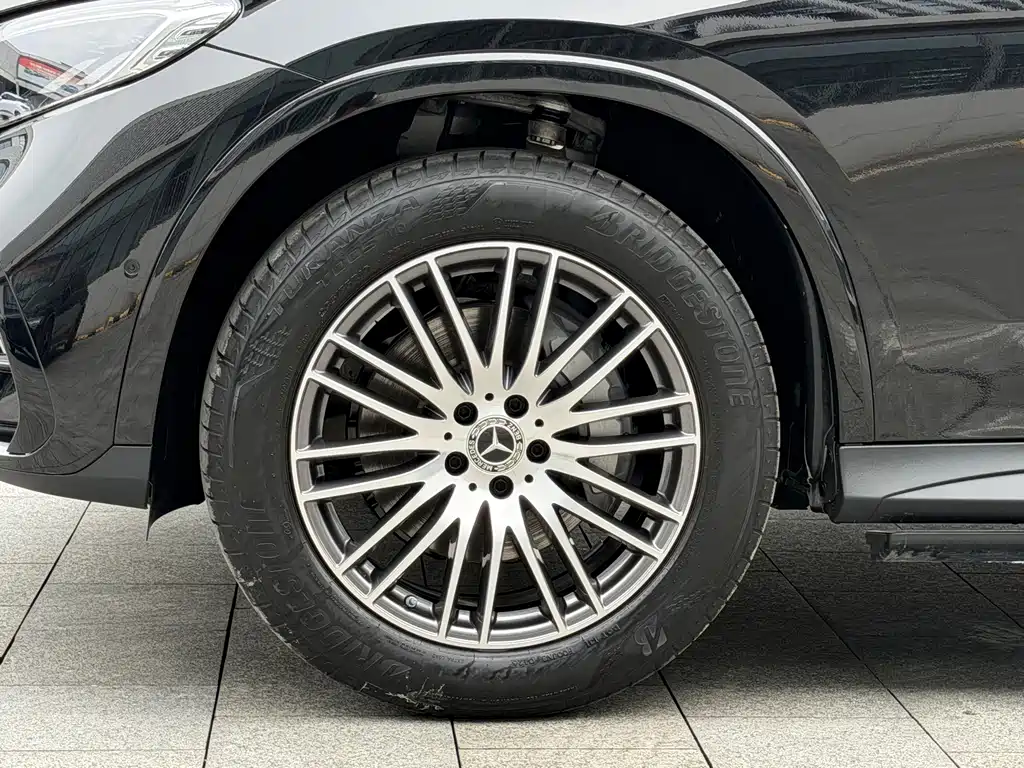 Mercedes-Benz GLC — миниатюра 11