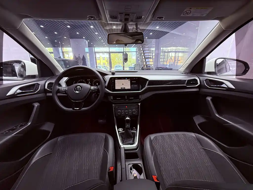 Volkswagen T-Cross — миниатюра 17