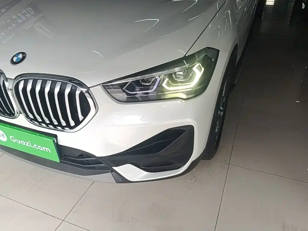 BMW X1 — миниатюра 24