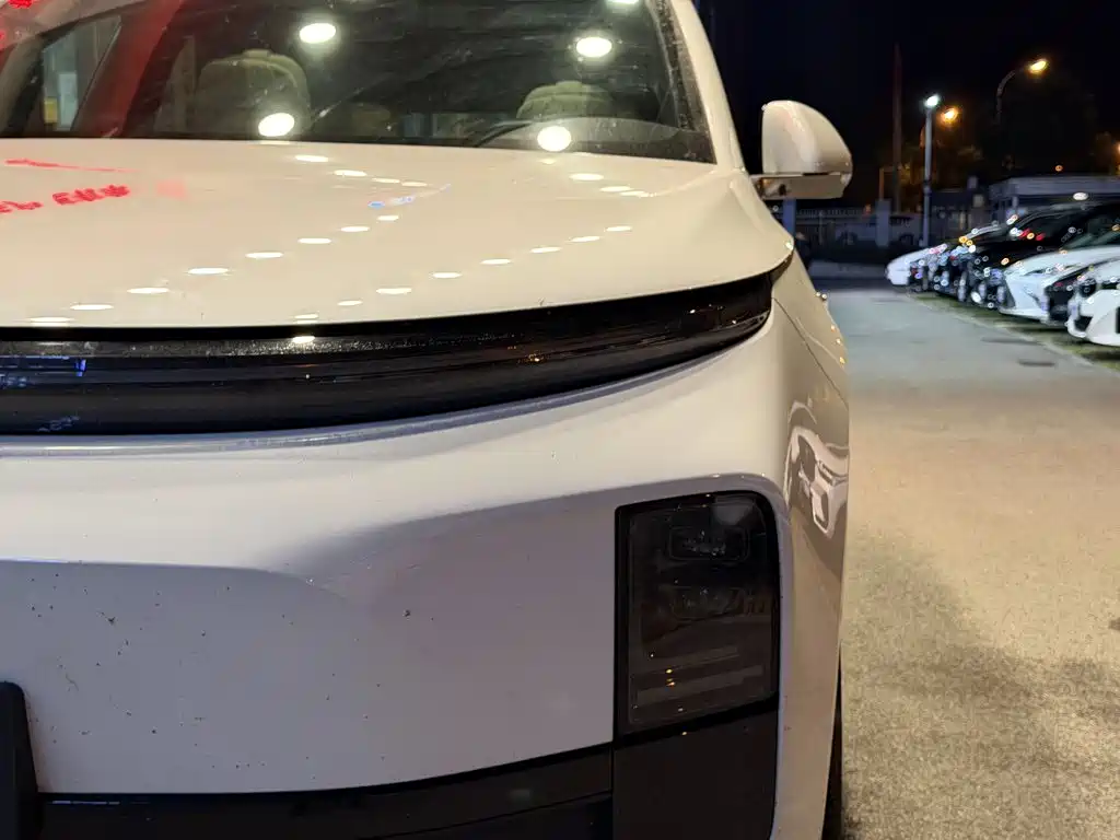 Li Auto Li L6 — миниатюра 14