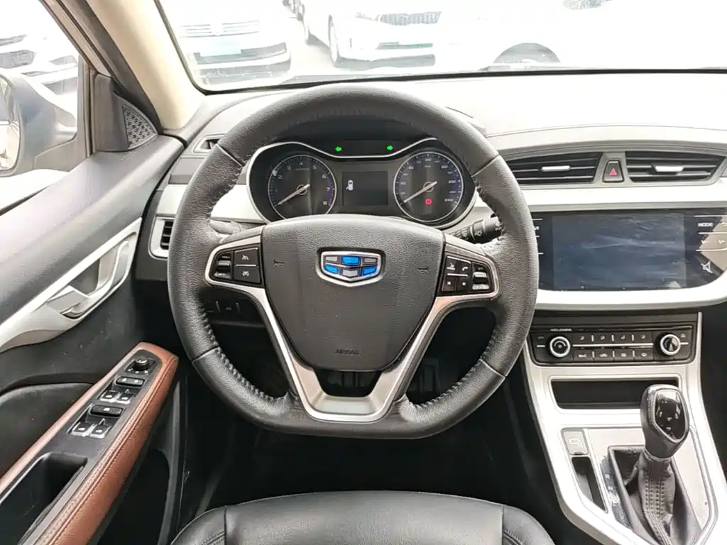 Geely Vision — миниатюра 11