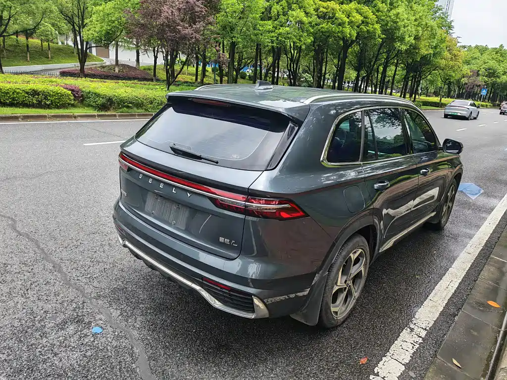 Geely Monjaro L 2021 2.0TD DCT EVO Luxury
