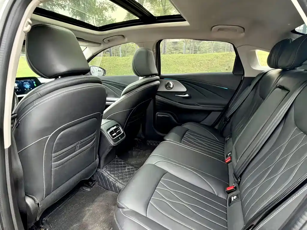 Chery Arrizo 8 — миниатюра 5