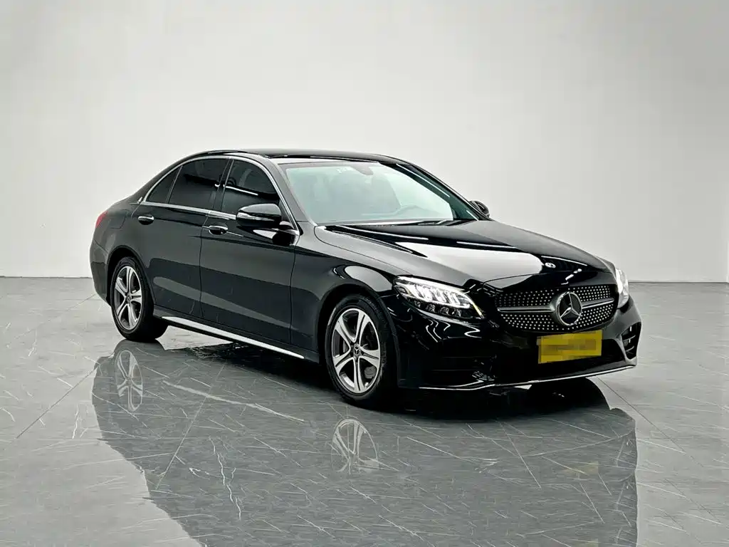 Mercedes-Benz C-Class — миниатюра 8