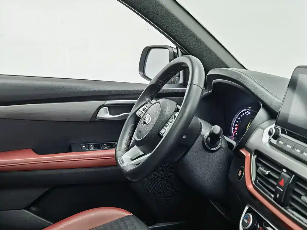 Kia Sportage — миниатюра 22