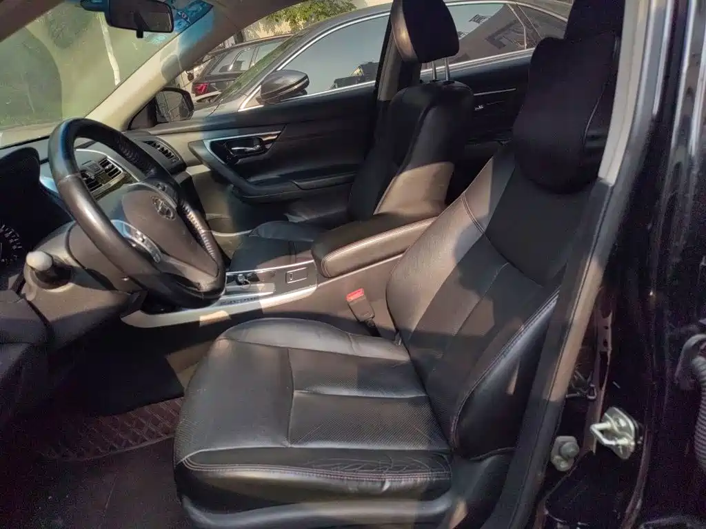 Nissan Teana — миниатюра 8