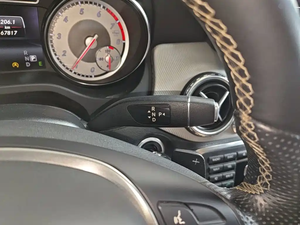 Mercedes-Benz GLA — миниатюра 14