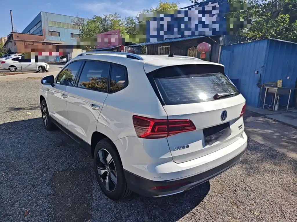Volkswagen Tharu — миниатюра 5