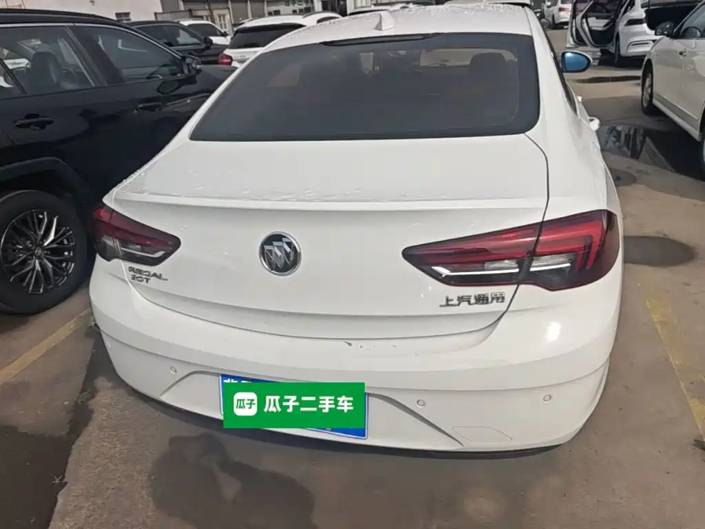 Buick Regal — миниатюра 6