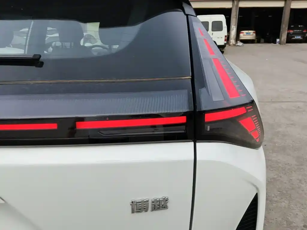Geely Boyue — миниатюра 8