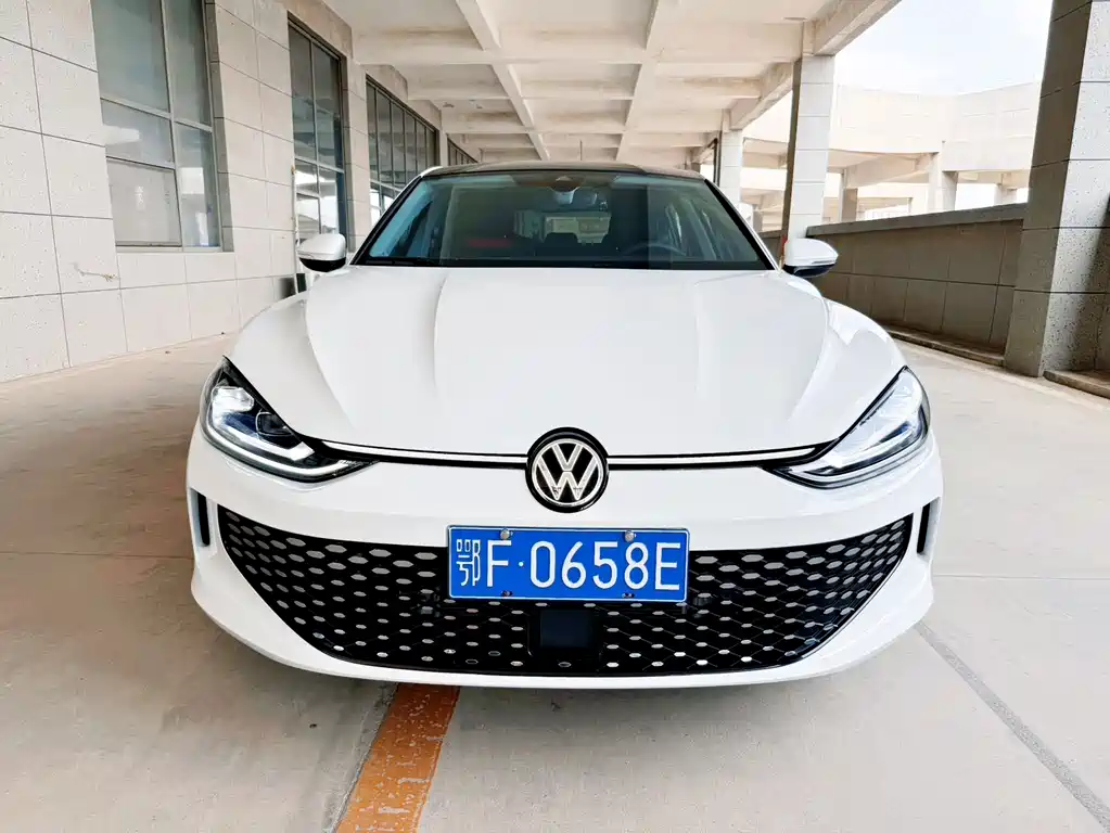 Volkswagen Lamando — миниатюра 2