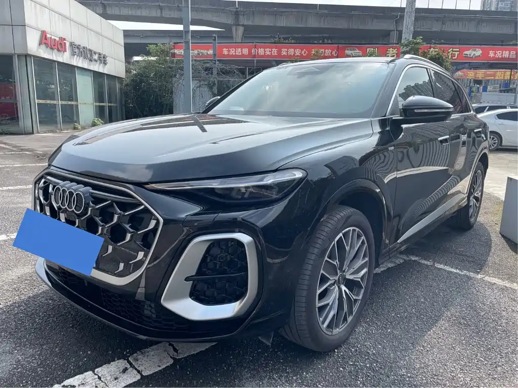 Audi Q5L — миниатюра 3