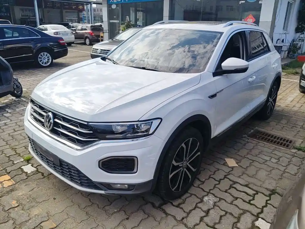 Volkswagen T-Roc — миниатюра 2