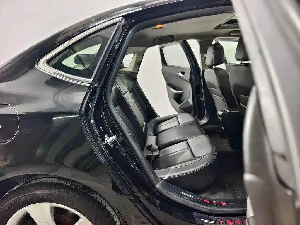 Buick Excelle — миниатюра 16