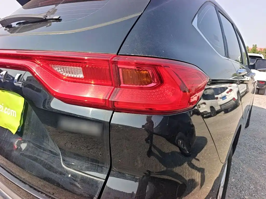 Haval M6 — миниатюра 8