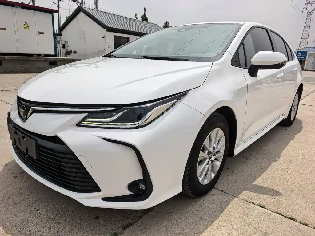 Купить Toyota Corolla