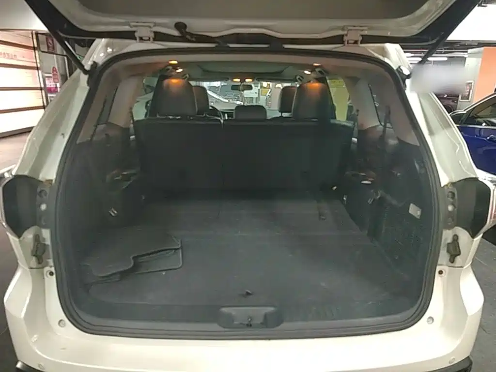 Toyota Highlander — миниатюра 19