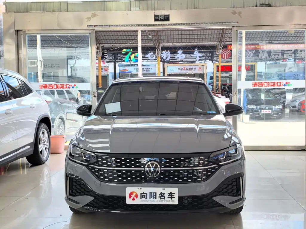 Volkswagen Lavida — миниатюра 2