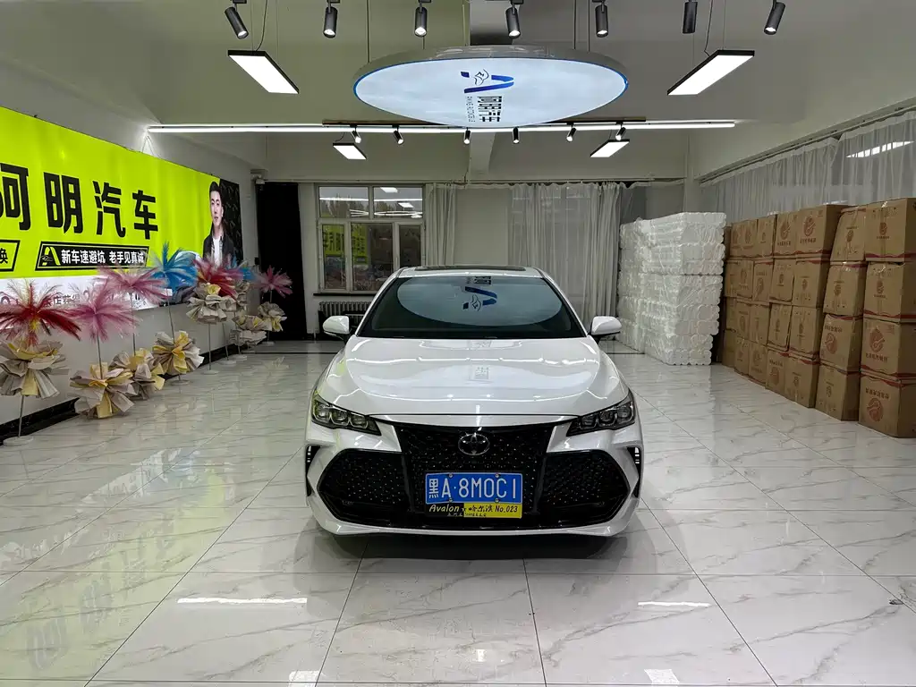 Toyota Avalon — миниатюра 2