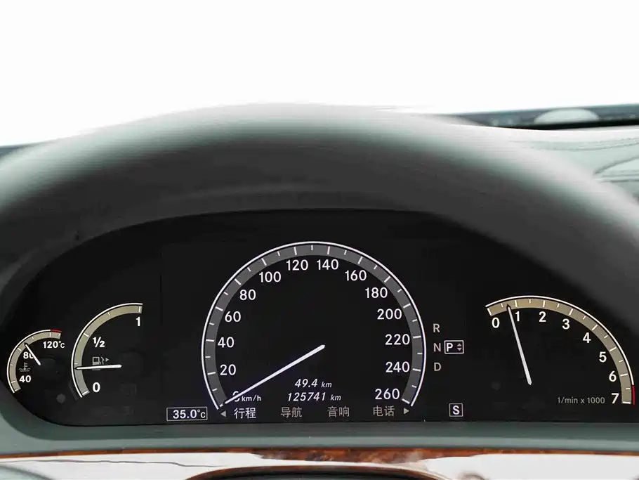 Mercedes-Benz S-Class — миниатюра 35