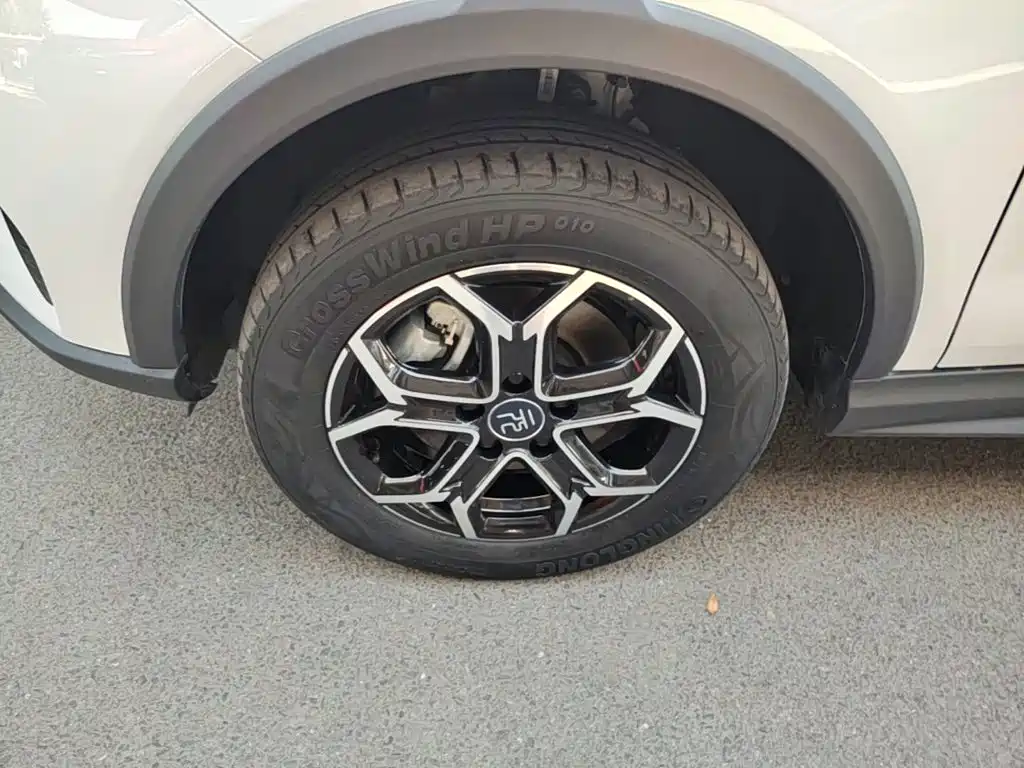 BYD Yuan Pro — миниатюра 23