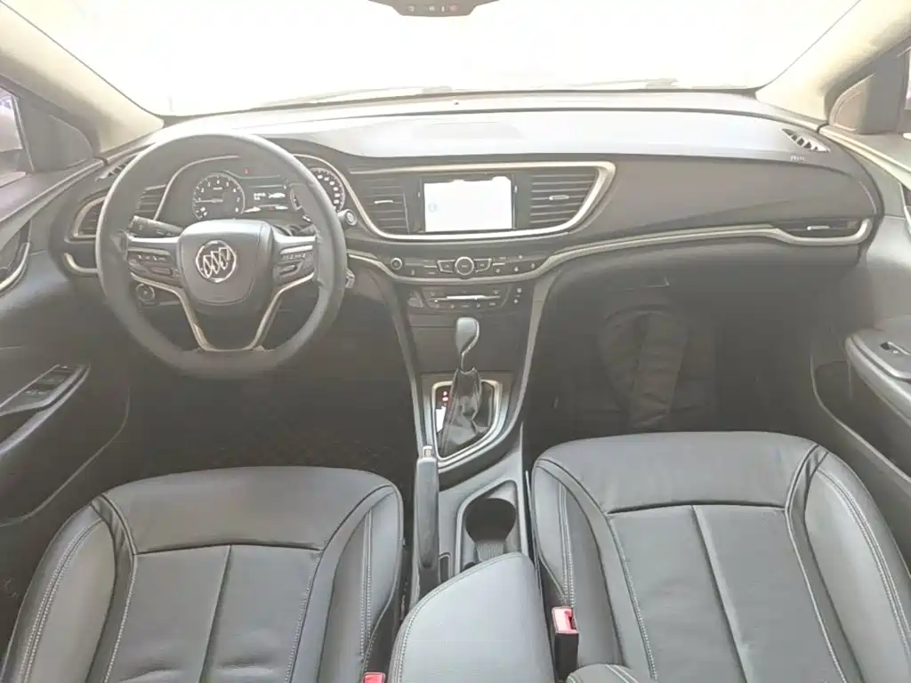 Buick Excelle — миниатюра 10